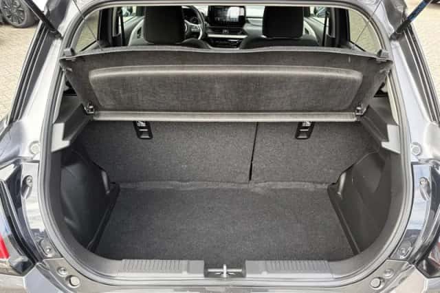 Suzuki Swift (2025) thumbnail 23