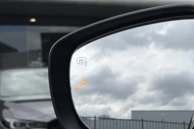 Suzuki Swift (2025) thumbnail 25