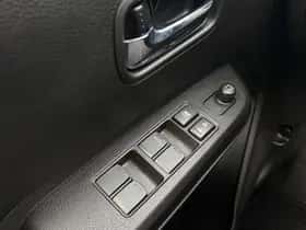 Suzuki Ignis (2022) thumbnail 9