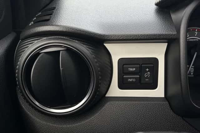 Suzuki Ignis (2022) thumbnail 10