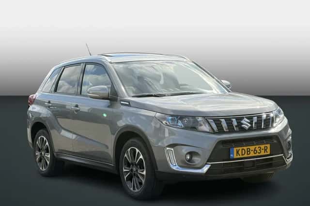 Suzuki Vitara (2019) thumbnail 2