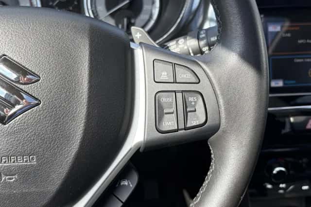 Suzuki Vitara (2019) thumbnail 12