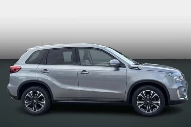 Suzuki Vitara (2019) thumbnail 3
