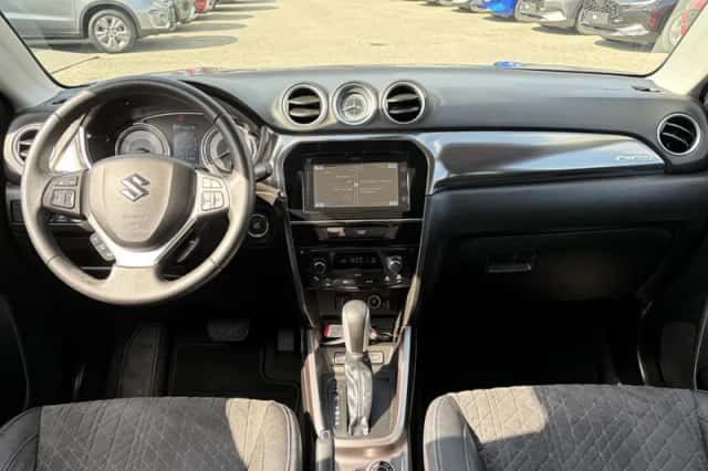 Suzuki Vitara (2019) thumbnail 23