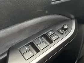 Suzuki Vitara (2019) thumbnail 8