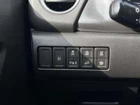 Suzuki Vitara (2019) thumbnail 9