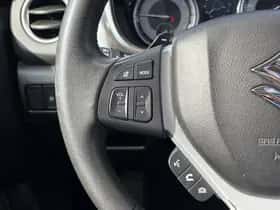 Suzuki Vitara (2019) thumbnail 10