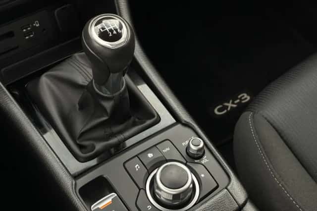 Mazda CX-3 (2021) thumbnail 16