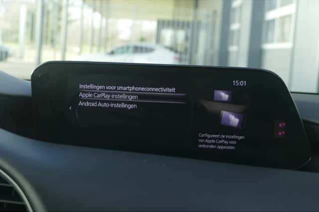 Mazda 3 (2021) thumbnail 18
