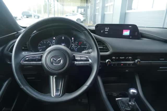 Mazda 3 (2021) thumbnail 7