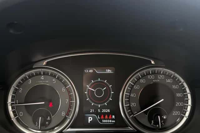Suzuki Vitara (2019) thumbnail 11