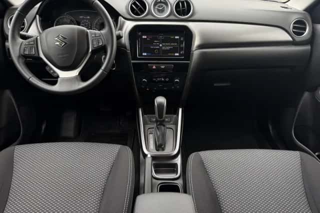 Suzuki Vitara (2019) thumbnail 6