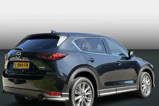 Mazda CX-5 (2021) thumbnail 2