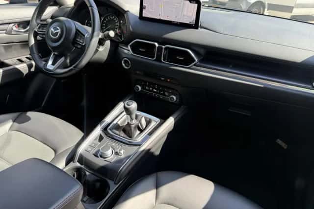 Mazda CX-5 (2021) thumbnail 4