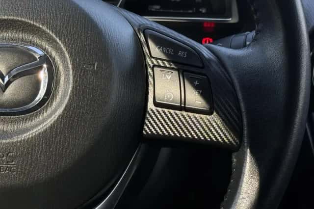 Mazda 2 (2016) thumbnail 7