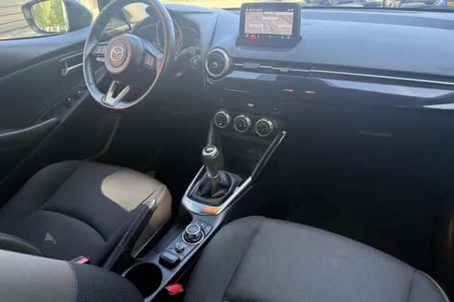 Mazda 2 (2020) thumbnail 5