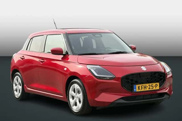 Suzuki Swift (2025) thumbnail 2