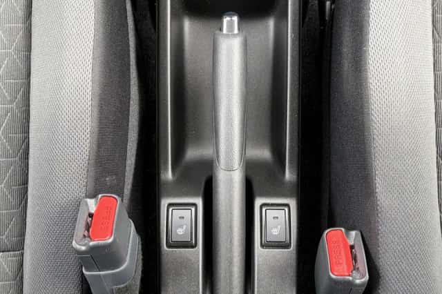 Suzuki Swift (2025) thumbnail 18