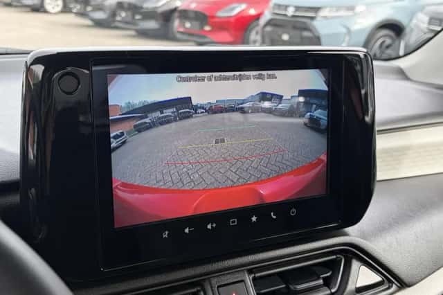 Suzuki Swift (2025) thumbnail 22