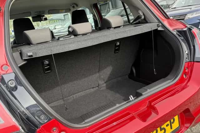 Suzuki Swift (2025) thumbnail 26