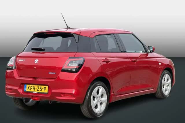Suzuki Swift (2025) thumbnail 4