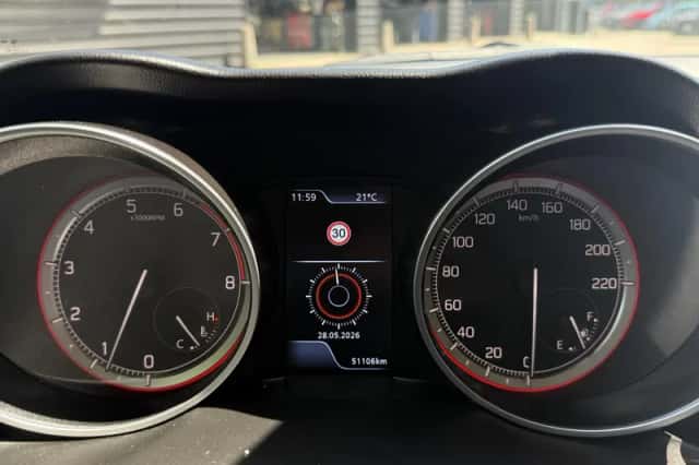 Suzuki Swift (2024) thumbnail 10