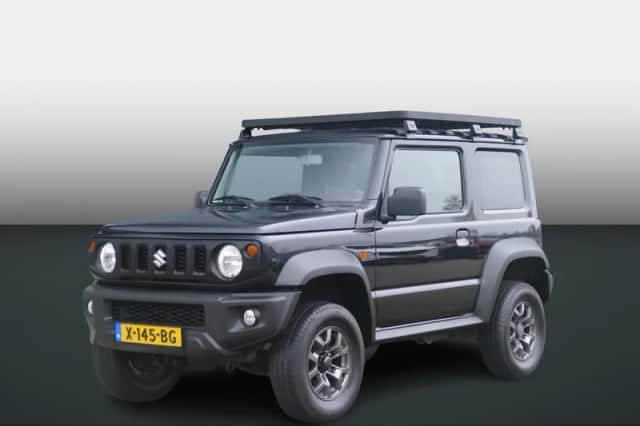 Suzuki Jimny (2021) thumbnail 1