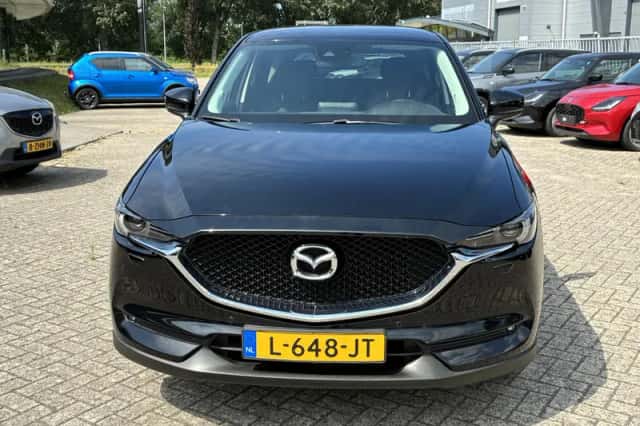 Mazda CX-5 (2018) thumbnail 2