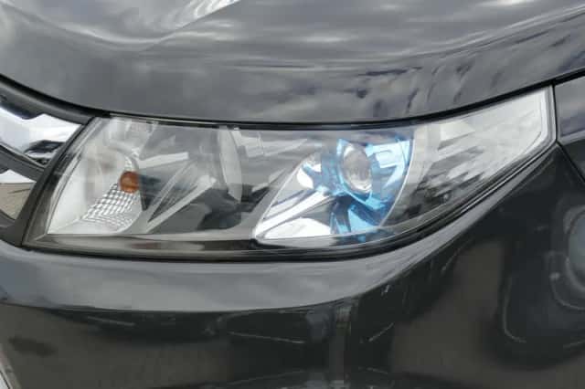 Suzuki Vitara (2016) thumbnail 2