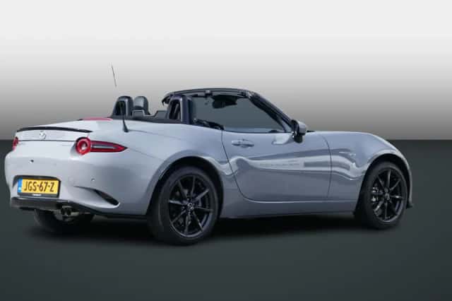Mazda MX-5 (2025) thumbnail 5