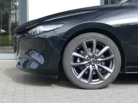 Mazda 3 (2019) thumbnail 7