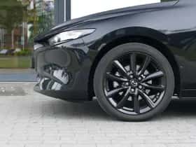 Mazda 3 (2023) thumbnail 7