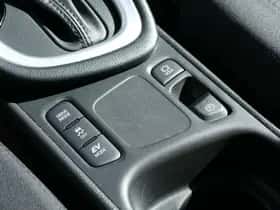 Mazda 2 (2025) thumbnail 23
