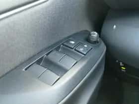 Mazda 2 (2025) thumbnail 10