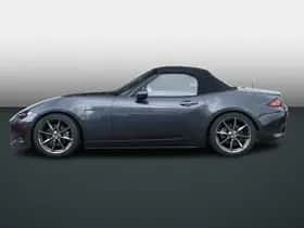 Mazda MX-5 (2016) thumbnail 5