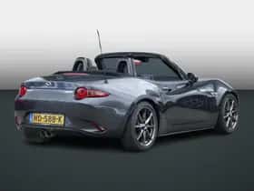 Mazda MX-5 (2016) thumbnail 6