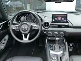 Mazda MX-5 (2017) thumbnail 12