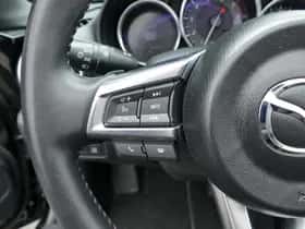 Mazda MX-5 (2017) thumbnail 17