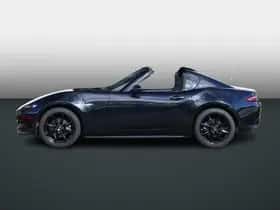 Mazda MX-5 (2017) thumbnail 3