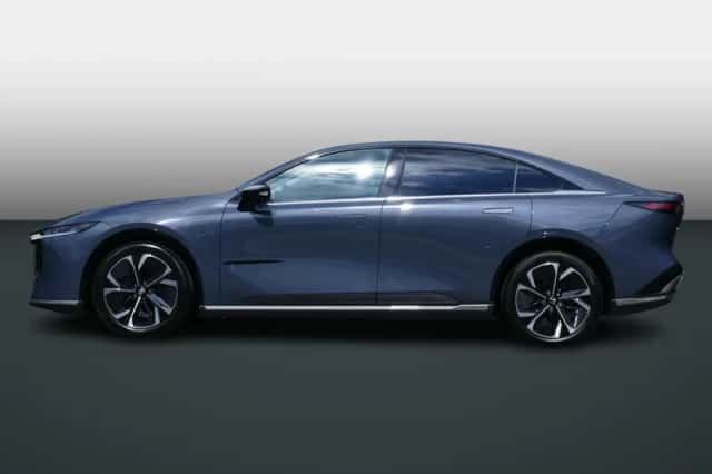 Mazda 6e (0) thumbnail 2
