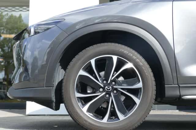 Mazda CX-5 (2023) thumbnail 5