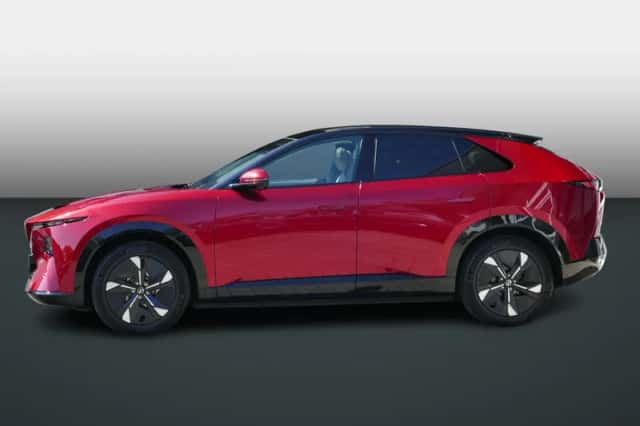 Mazda CX-6e (2026) thumbnail 2