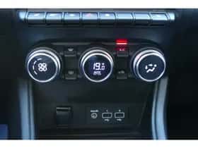 Mitsubishi ASX (2023) thumbnail 23