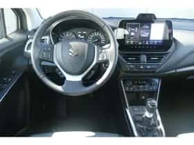 Suzuki S-Cross (2025) thumbnail 13