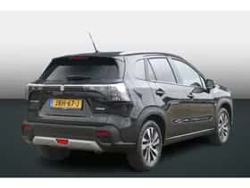 Suzuki S-Cross (2025) thumbnail 3