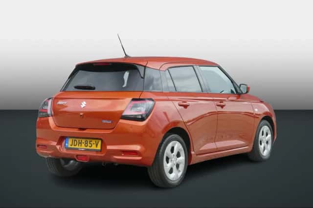 Suzuki Swift (2024) thumbnail 3