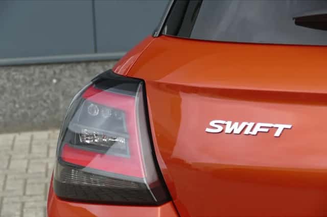 Suzuki Swift (2024) thumbnail 6
