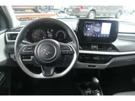 Suzuki Swift (2024) thumbnail 10