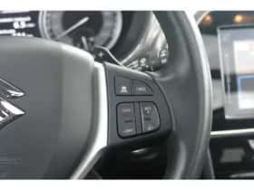 Suzuki Vitara (2021) thumbnail 21