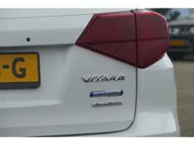 Suzuki Vitara (2021) thumbnail 9